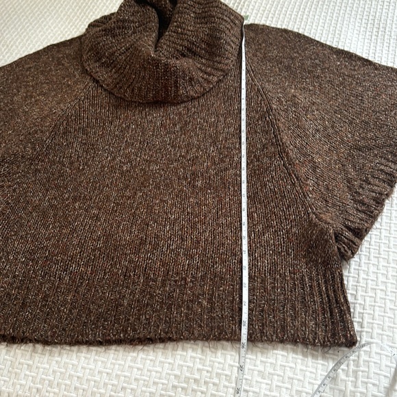 Jones New York cowl neck sweater, size L. - Picture 5 of 10